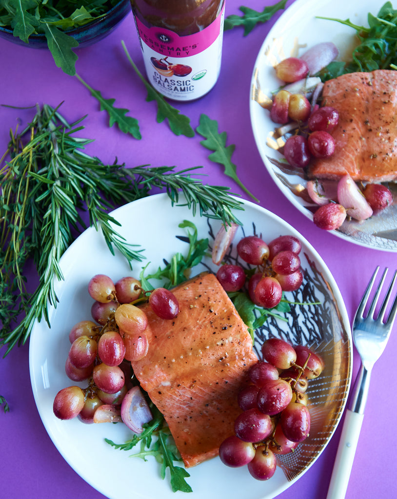 Balsamic Roasted Salmon & Grapes